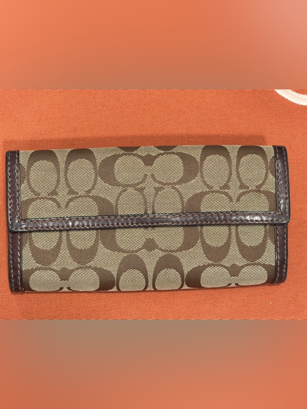 Coach Brown/Tan Signature Turnlock Continental Wallet - Picture 4 of 9